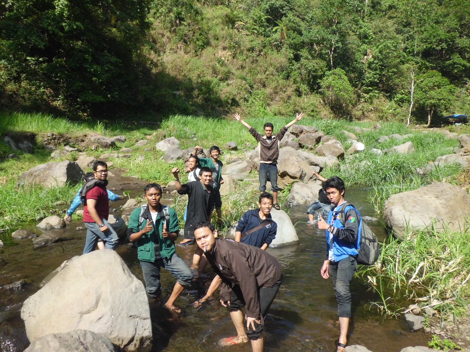 Starting trek crossing river path