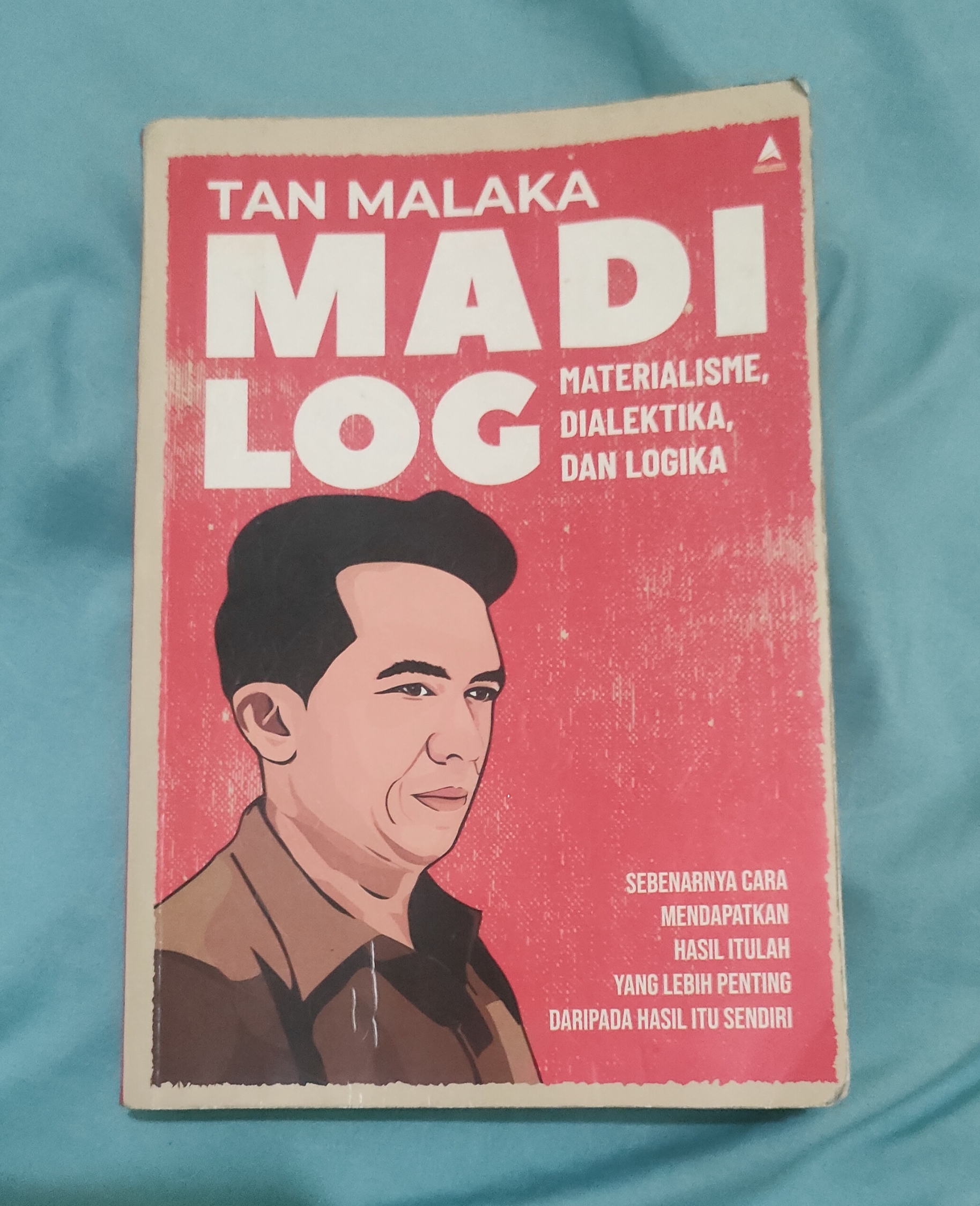 Cover buku Madilog karya Tan Malaka